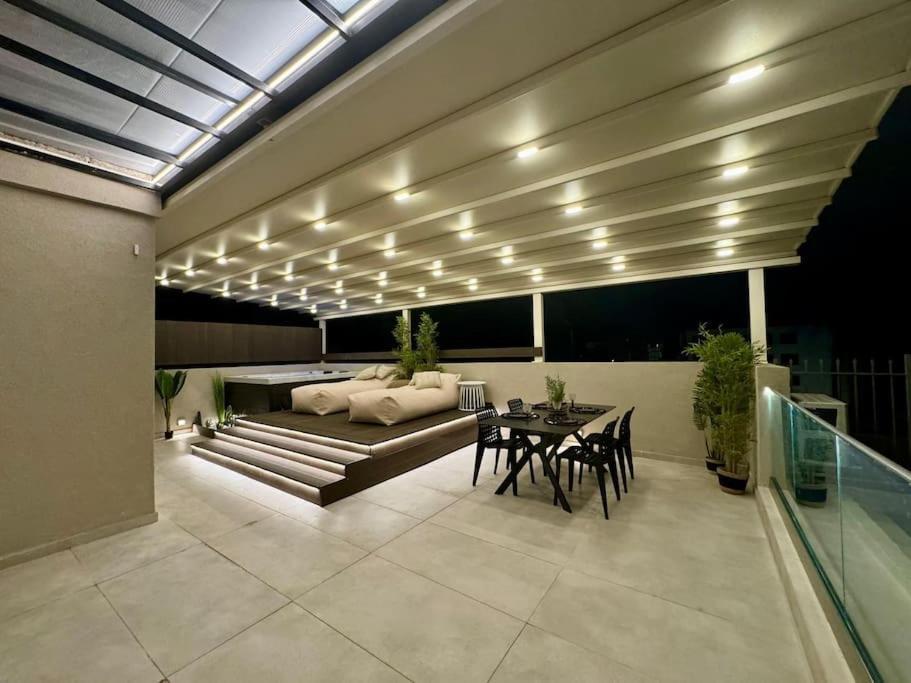 Bluemotion - Cityview Pire Dış mekan fotoğraf